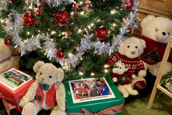 Assistance League's Chrsitmas tree at the old museum