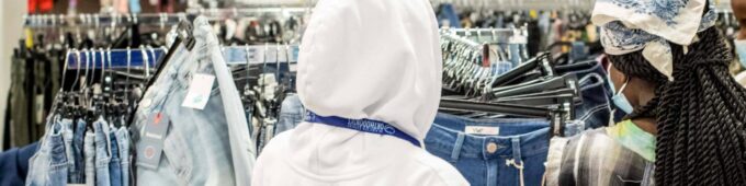 Teen Retail Shopping 1616x575 Teen Retail Shopping 1616x575