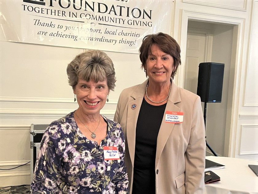Landfall Foundation presents grant