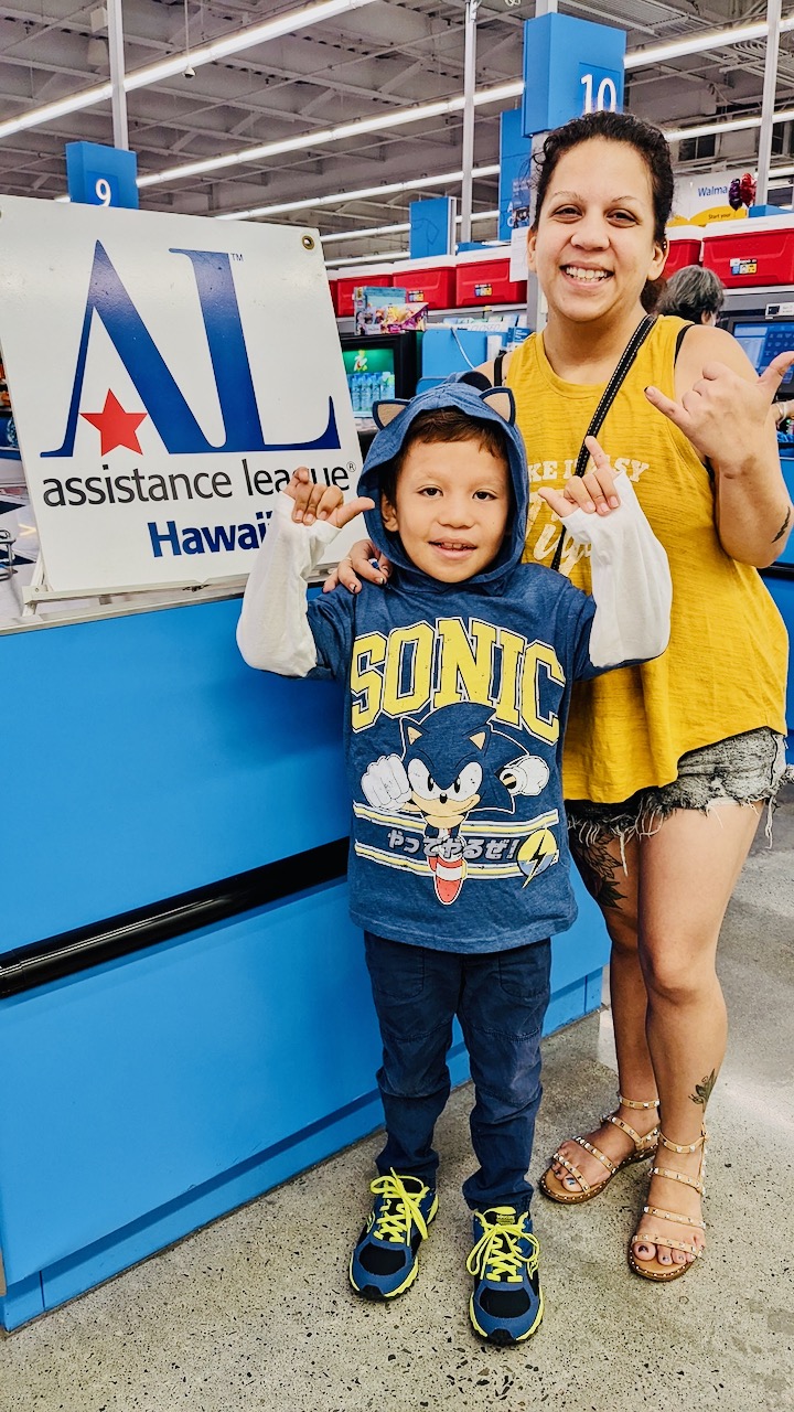 ALH-9-9-23-1 - 6 Operation School Bell at Walmart Keeaumoku 9-9-2023